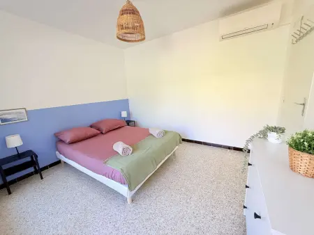 Appartement 2 chambres avec parking - Bormes-les-Mimosas : photo 16