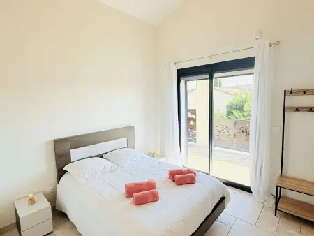 Haut de villa avec piscine et clim - 10 pers., Villa 10 personnes à Bormes les Mimosas - Photo 4