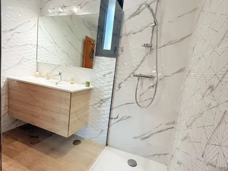 Haut de villa avec piscine et clim - 10 pers., Villa 10 personnes à Bormes les Mimosas - Photo 23