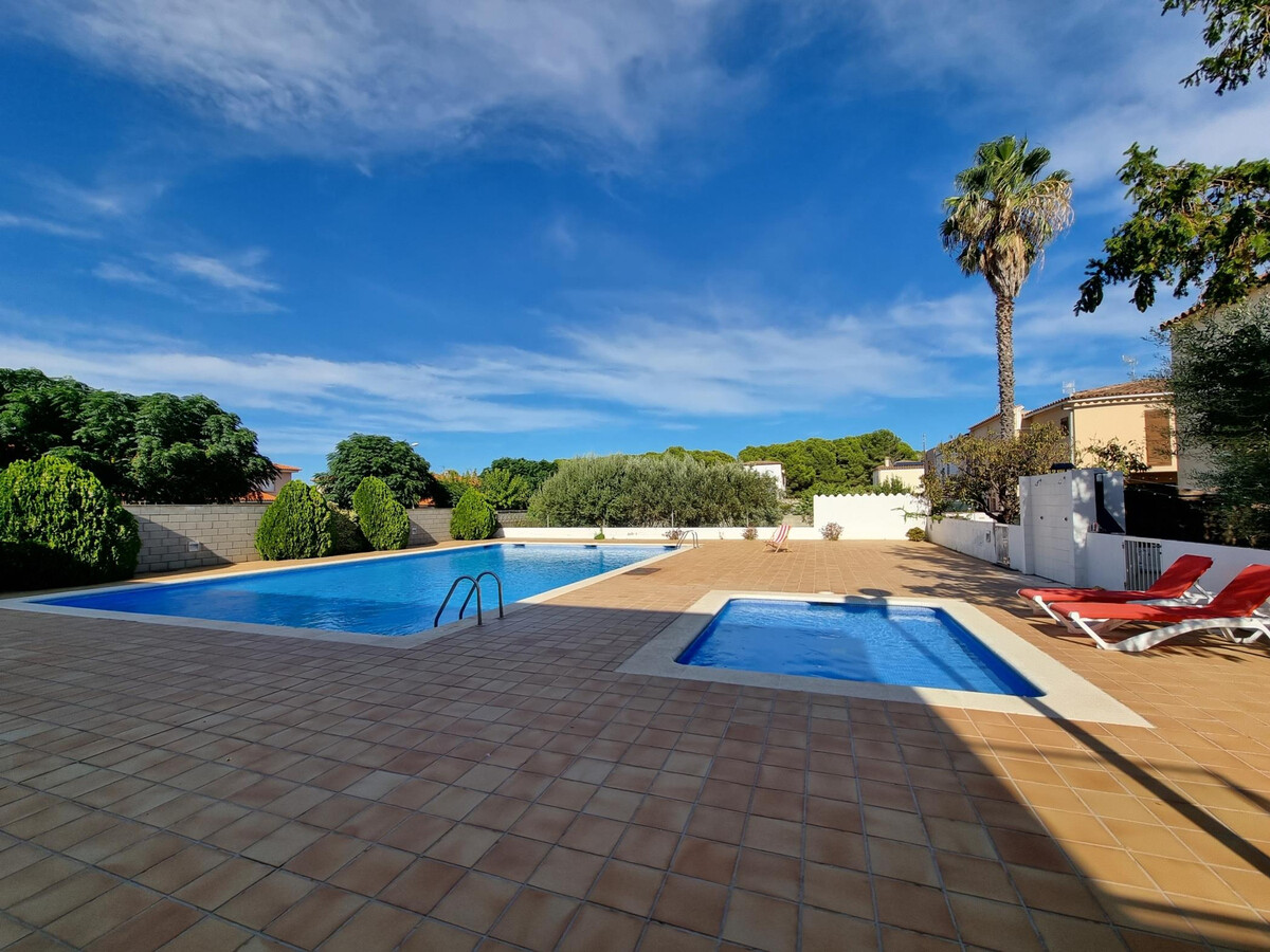 Appartement 3 chambres avec terrasse piscine à L'Escala - Photo 3