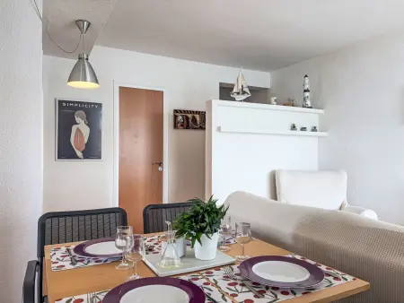 Appartement Xaloc à 160 m de la plage : photo 7