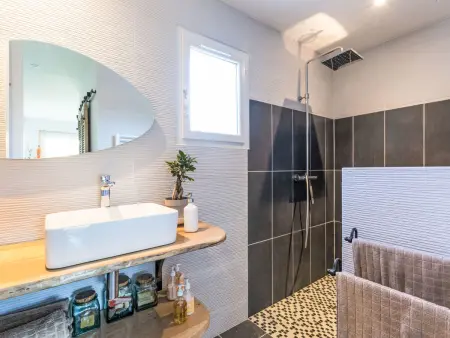 Superbe villa contemporaine, Villa 6 personnes à Hyères - Photo 7
