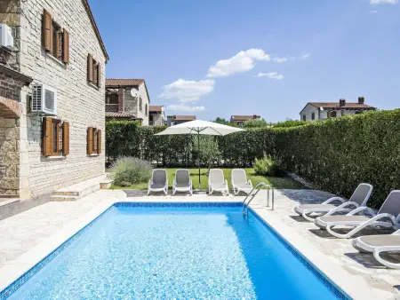 Villa Orlene avec piscine privée à Vodnjan : photo 3