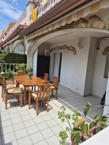 Appartement 80 m² avec piscine partagée à Miami Platja : photo 11