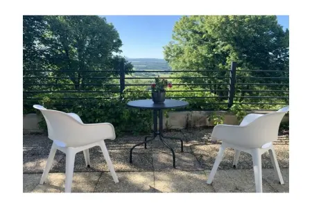 Maison 4 personnes à Fontain, jardin et vélos inclus : photo 3