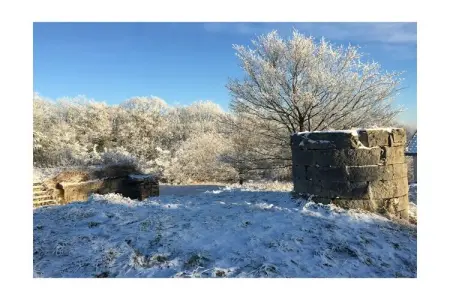 Maison Marulaz à Fontaine, vue Jura et terrasse : photo 7