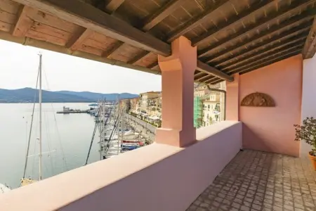 Altana Sea Loft à Portoferraio : maison 170 m² vue mer
