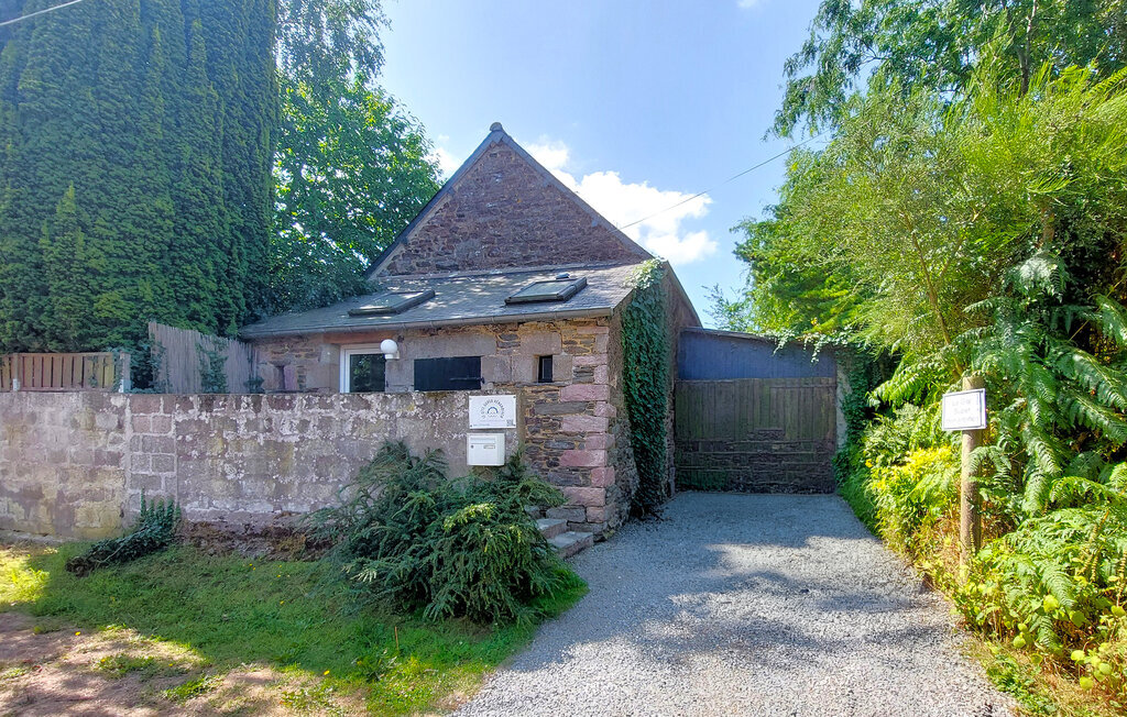 Maison 4 personnes à Hénanbihen, 15 km des plages - Photo 1