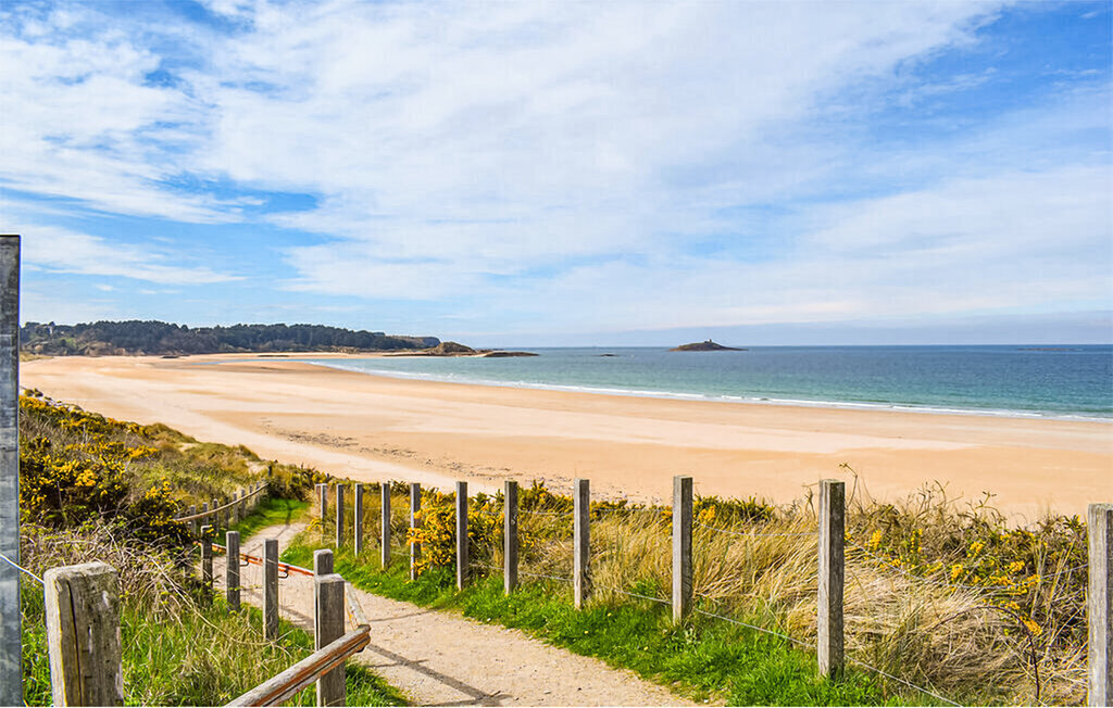Maison 4 personnes à Hénanbihen, 15 km des plages - Photo 20