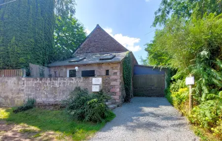 Maison 4 personnes à Hénanbihen, 15 km des plages