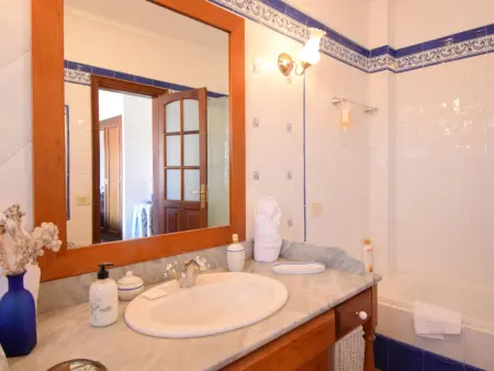 Maison 535 m² avec piscine chauffée, vue mer - 9 pers. : photo 32