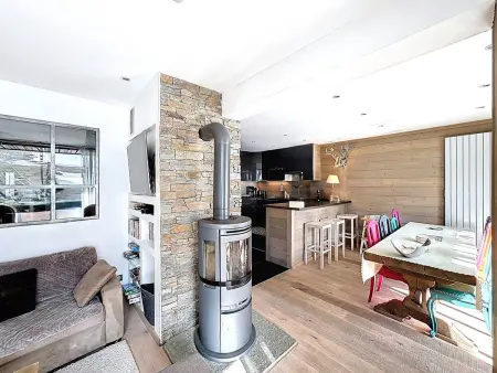 T4 100m² front de neige, 8 pers. – Le Corbier : photo 3