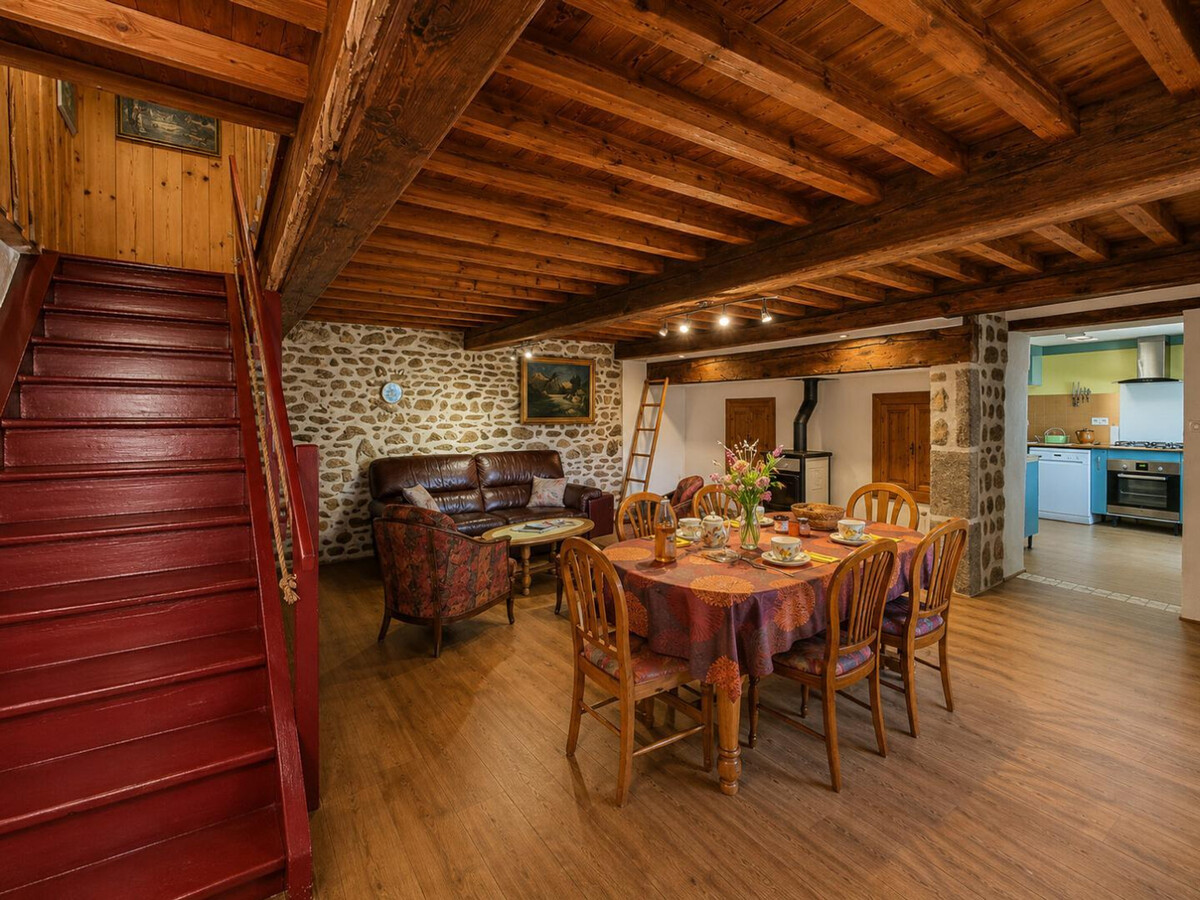 Gîte pierre typique du Forez, 6 pers., animaux acceptés - Photo 4