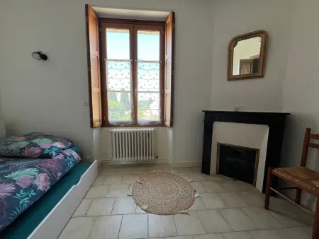 Maison 3 chambres, jardin clos et pommier centenaire : photo 14