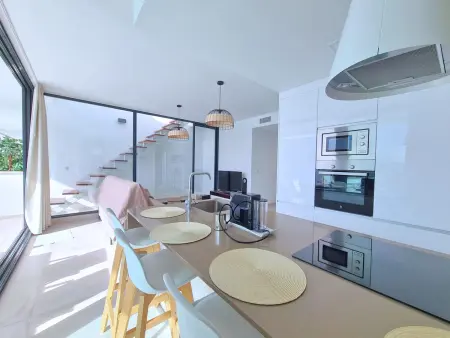 Appartement Kristal avec vue mer et piscine : photo 3