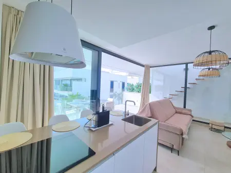 Appartement Kristal avec vue mer et piscine : photo 11