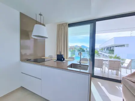 Appartement Kristal avec vue mer et piscine : photo 12