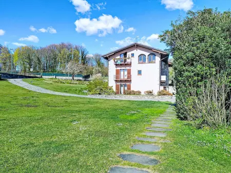 Annika – Appartement 2 pièces avec piscine à Cocquio Trevisago : photo 4