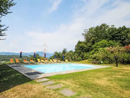 Annika – Appartement 2 pièces avec piscine à Cocquio Trevisago : photo 23