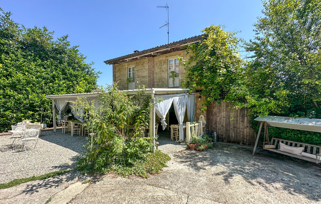 Maison 100 m² avec piscine au cœur des vignobles du Piémont - Photo 1