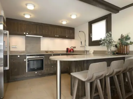 Duplex 8 pers. avec cheminée, centre Courchevel 1650 : photo 3