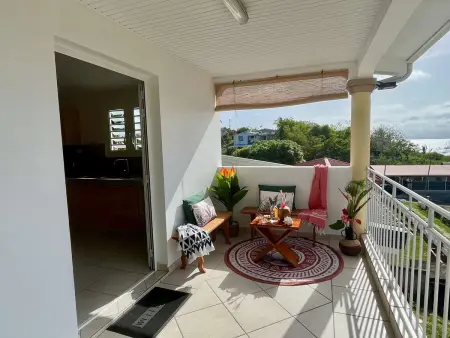 T2 vue mer à Sainte-Anne, terrasse privée : photo 2