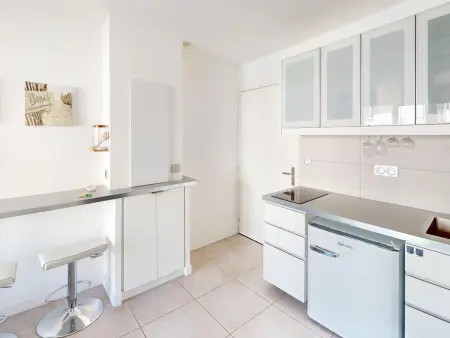 T2 30 m² climatisé avec terrasse à Sète : photo 5