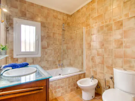 Maison Sunrise avec piscine à Vilajuiga : photo 27