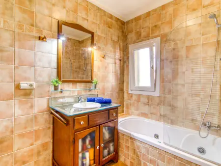 Maison Sunrise avec piscine à Vilajuiga : photo 29