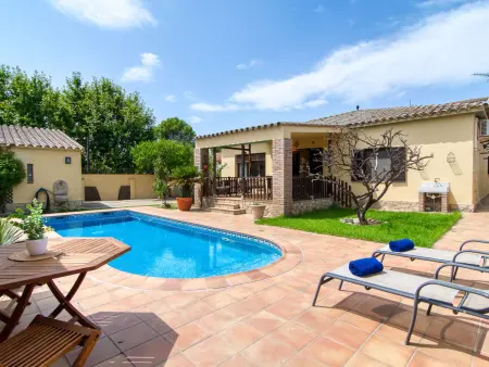 Maison Sunrise avec piscine à Vilajuiga : photo 39
