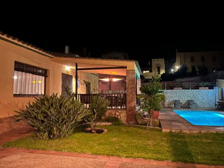 Maison Sunrise avec piscine à Vilajuiga : photo 49