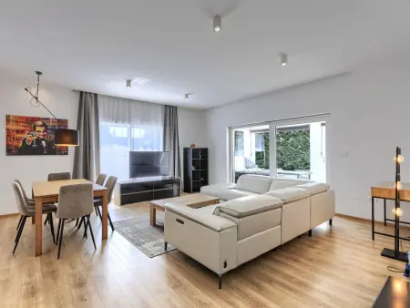 Maison 8 personnes avec piscine privée à Šišan : photo 5