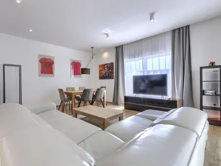 Maison 8 personnes avec piscine privée à Šišan : photo 10