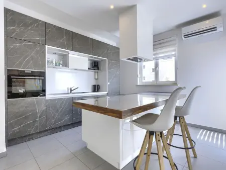 Maison 8 personnes avec piscine privée à Šišan : photo 14