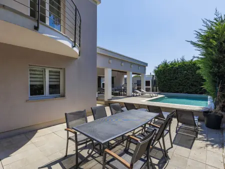 Maison 8 personnes avec piscine privée à Šišan : photo 20