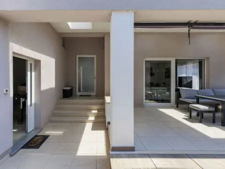 Maison 8 personnes avec piscine privée à Šišan : photo 57