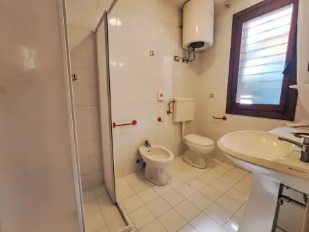 Gemütliches Ferienhaus Villa Silvana, Maison 8 personnes à Lignano Sabbiadoro - Photo 12
