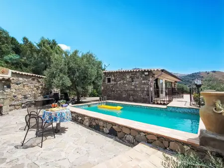 Location villa à Gaggi, Jewels 2