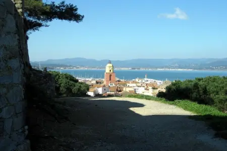 Appartement Cavalaire-sur-Mer, terrasse vue mer : photo 15
