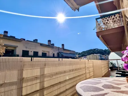 Appartement 5 pers. avec terrasse, marché jeudi à Tossa de Mar : photo 1