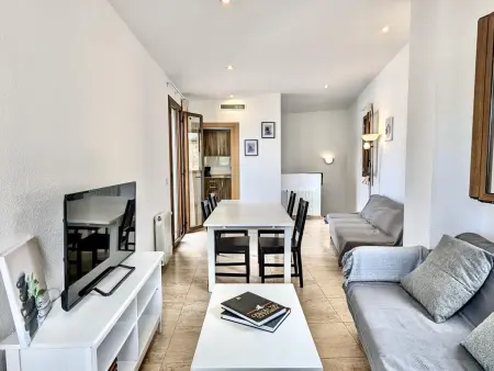 Duplex historique avec vue mer - 6 pers., Appartement 6 personnes à Tossa de Mar : photo 2