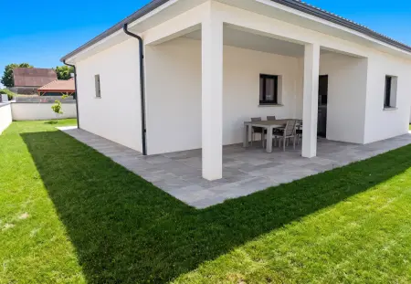 Maison avec terrasse meublée et climatisation à Aressy : photo 8