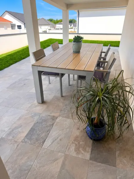 Maison avec terrasse meublée et climatisation à Aressy : photo 9