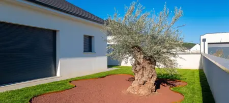 Maison avec terrasse meublée et climatisation à Aressy : photo 10