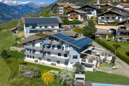 Maison de vacances avec piscine à Schenna-Verdins : photo 9