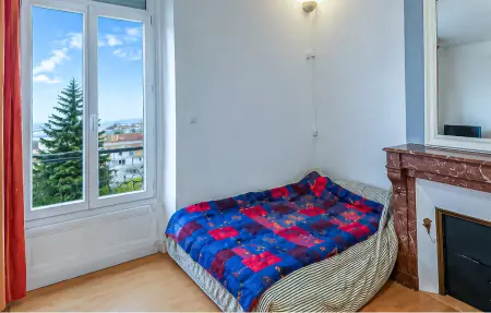Appartement vue mer au cœur de La Bourboule : photo 5
