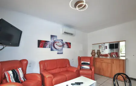 Appartement 6 pers. à Amélie-les-Bains, accès thermes : photo 3