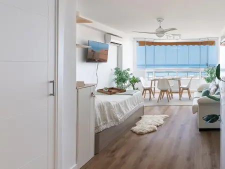 Monkó Afrodita – Appartement rénové vue mer à Torremolinos : photo 2