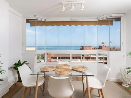Monkó Afrodita – Appartement rénové vue mer à Torremolinos : photo 4