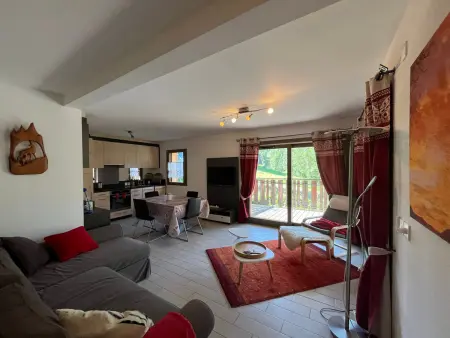 Appartement 2 chambres Châtel, balcon sud-ouest : photo 1